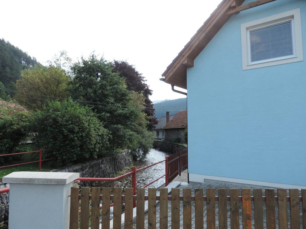 Apartmánový Dom River Blatnica Esterno foto