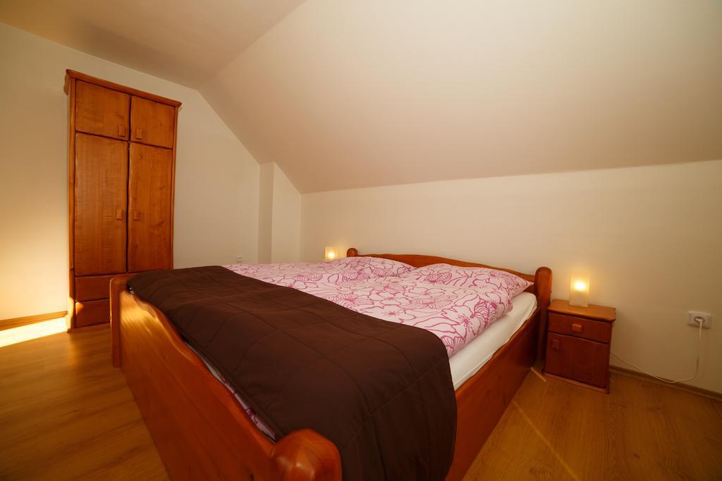 Apartmánový Dom River Blatnica Esterno foto
